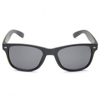 Retro style women and man outdoor sunglasses